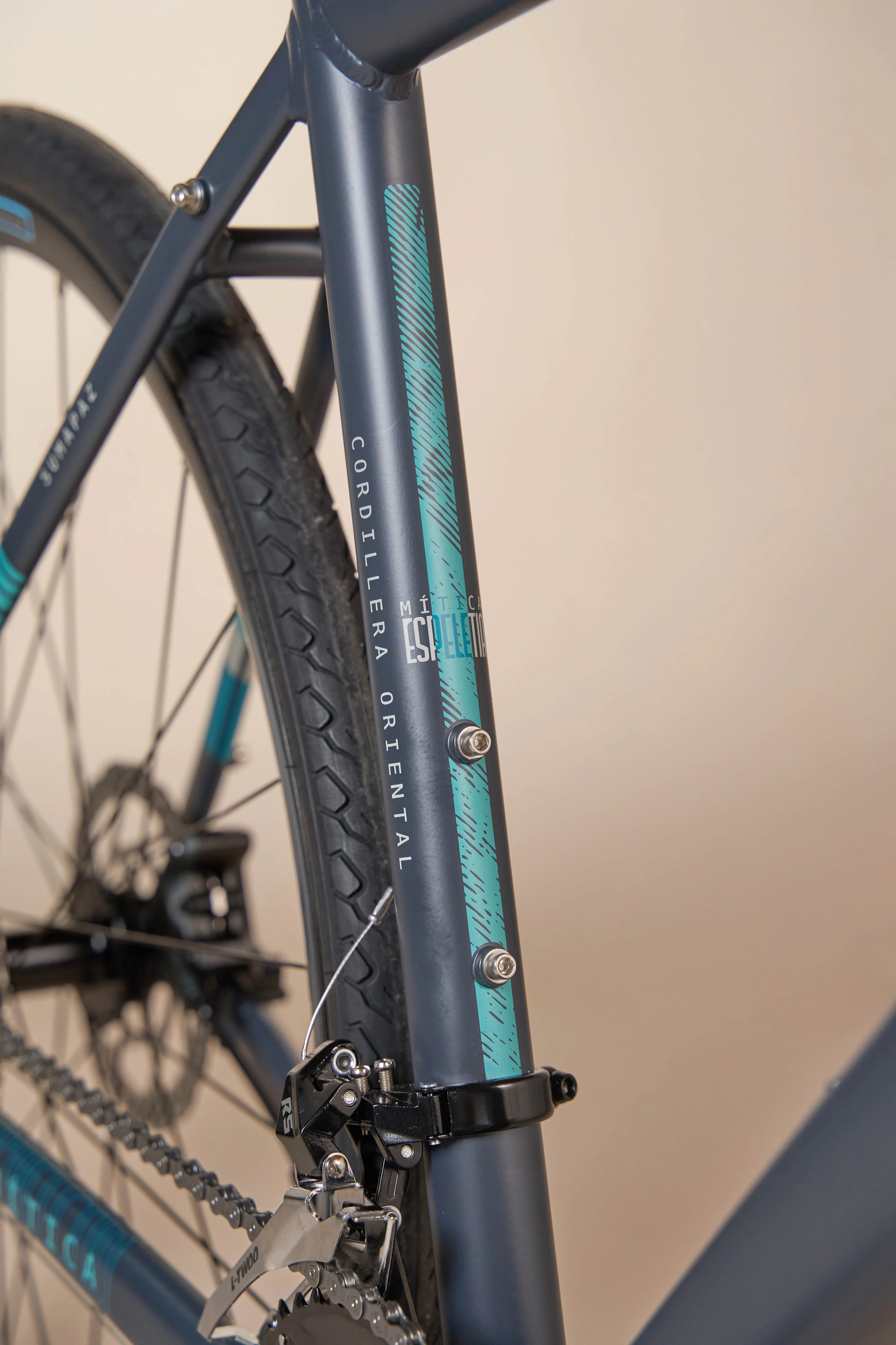 Bicicleta de ruta MÍTICA en aluminio 2x9 vel. - Image 15