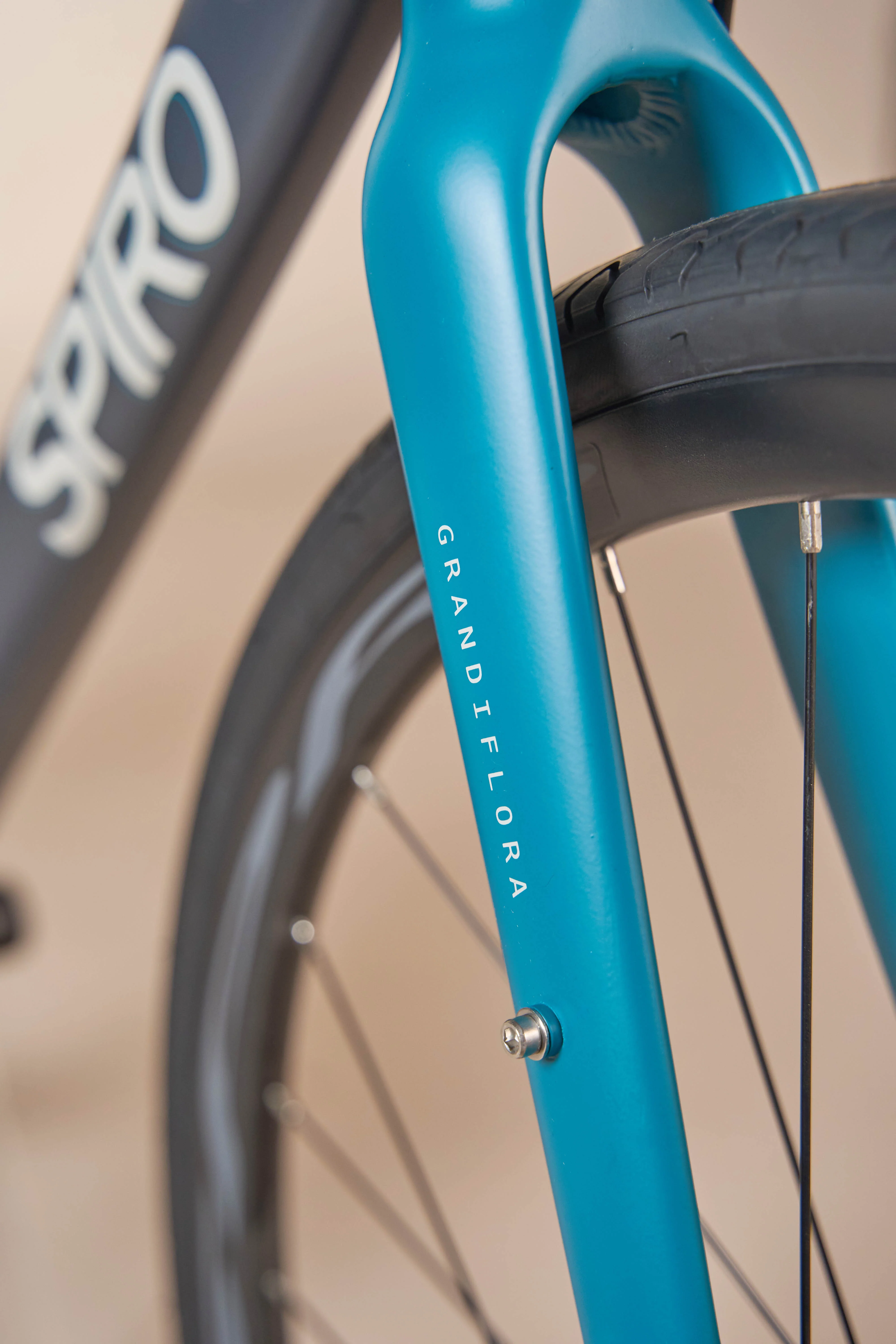 Bicicleta de ruta MÍTICA en aluminio 2x9 vel. - Image 18