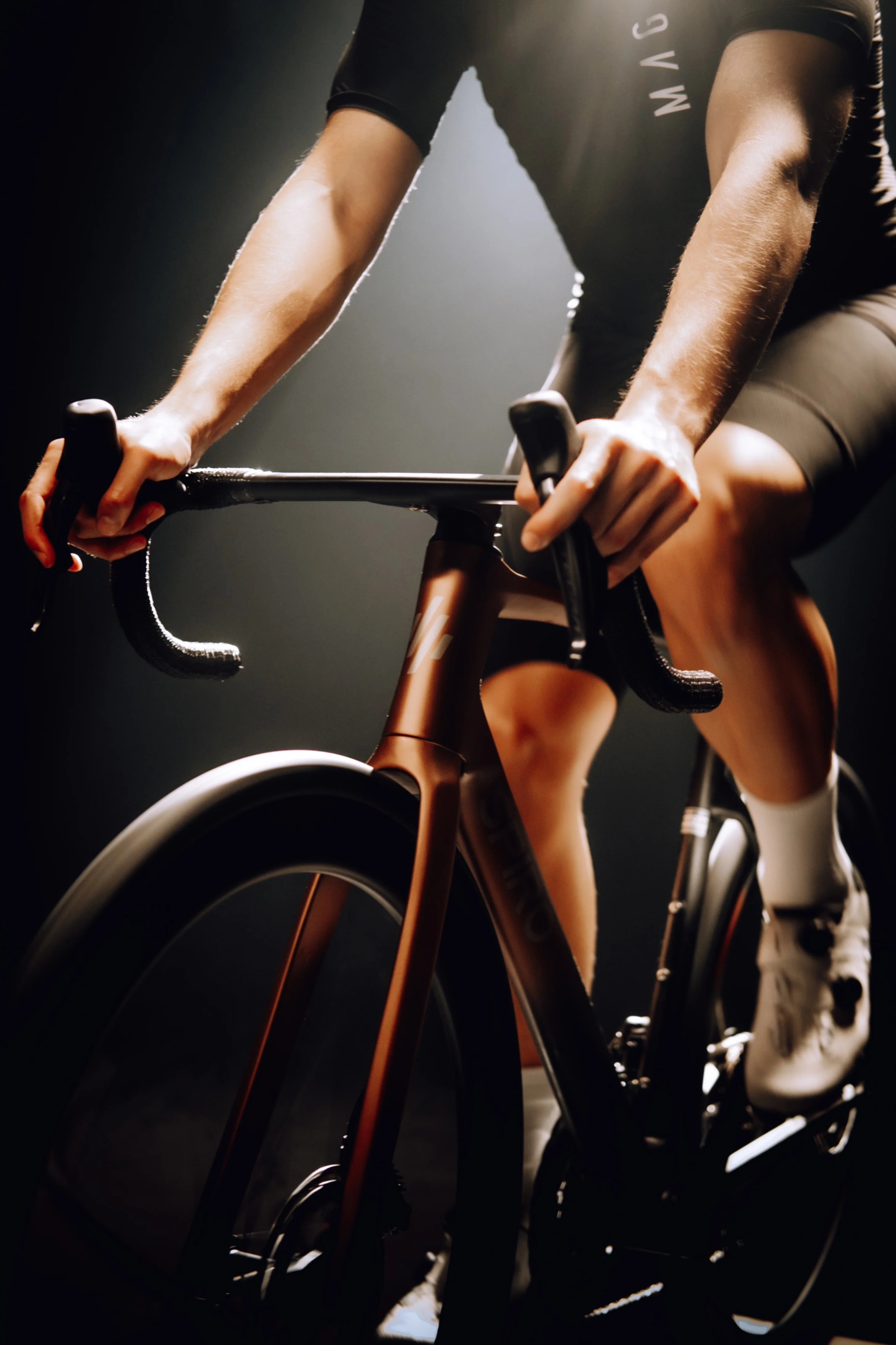 Bicicleta de ruta LEGEND SL en carbono Shimano Ultegra DI2 - Image 26