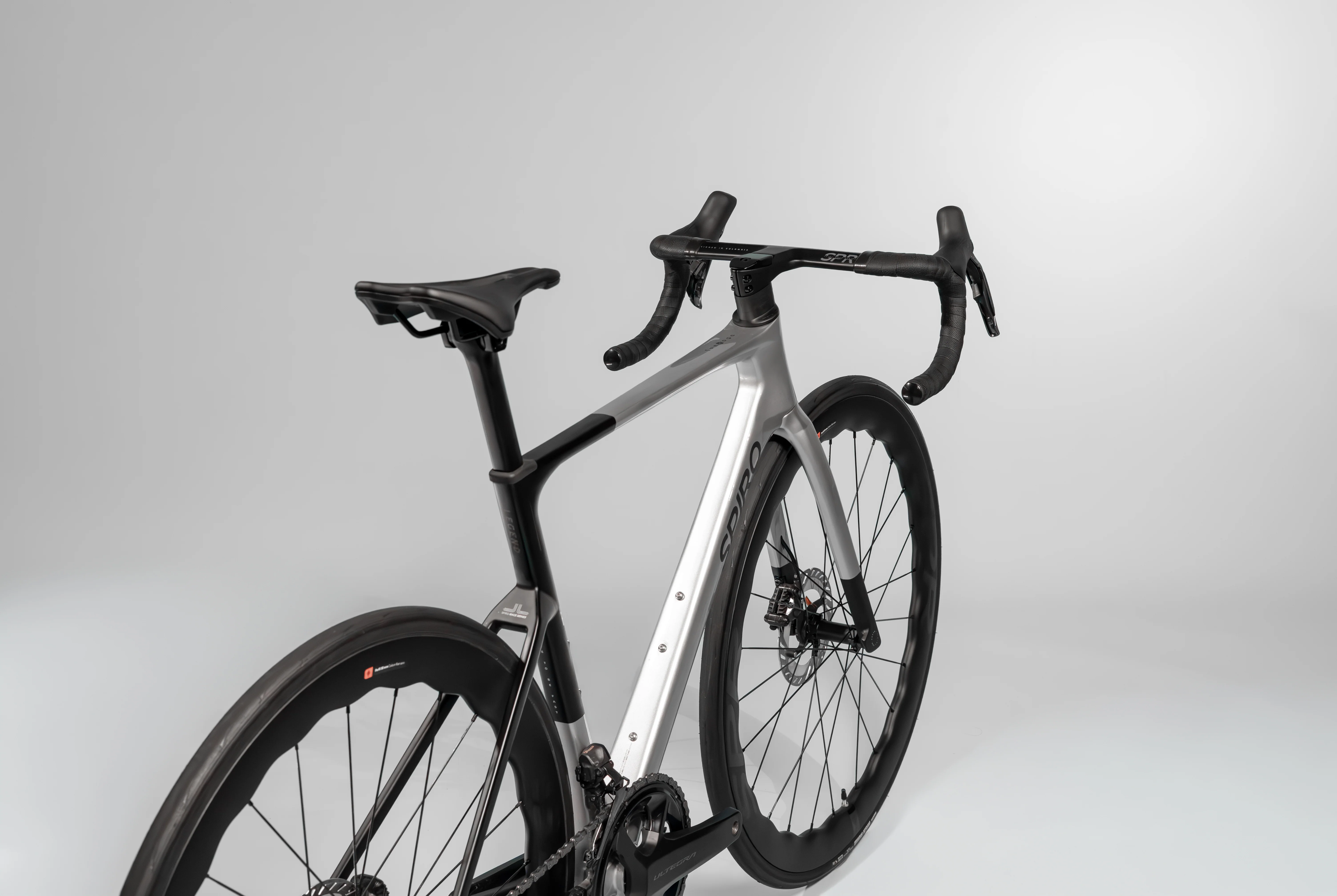 Bicicleta de ruta LEGEND SL en carbono Ultegra DI2 - Image 6